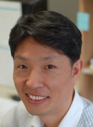 Dong-Wook LEE
